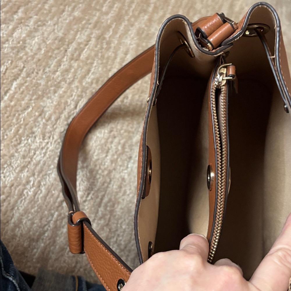 Kate Spade Marti large bucket bag - Picture 6 of 10